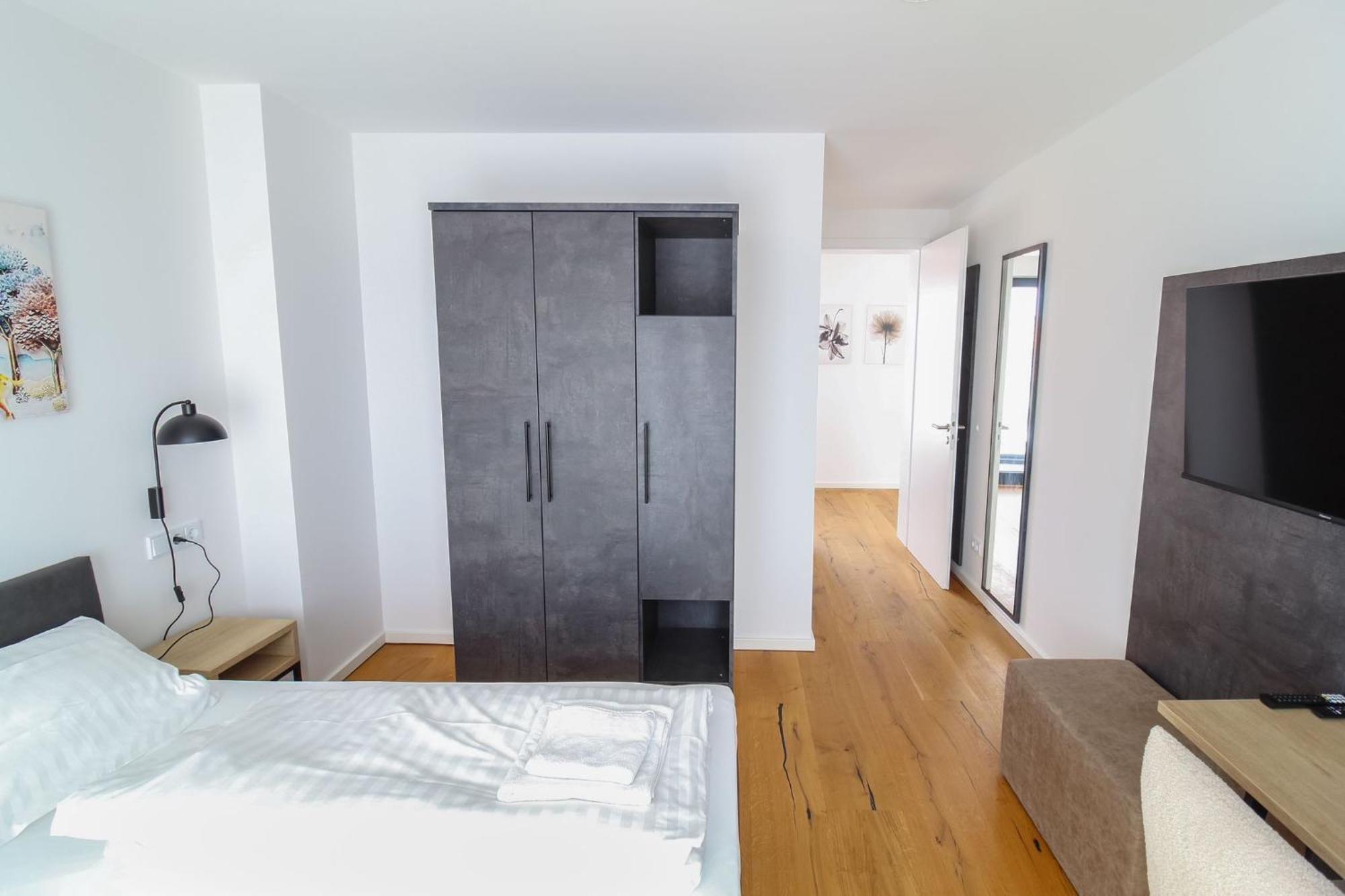 Helios Berlin Apartments Exterior photo